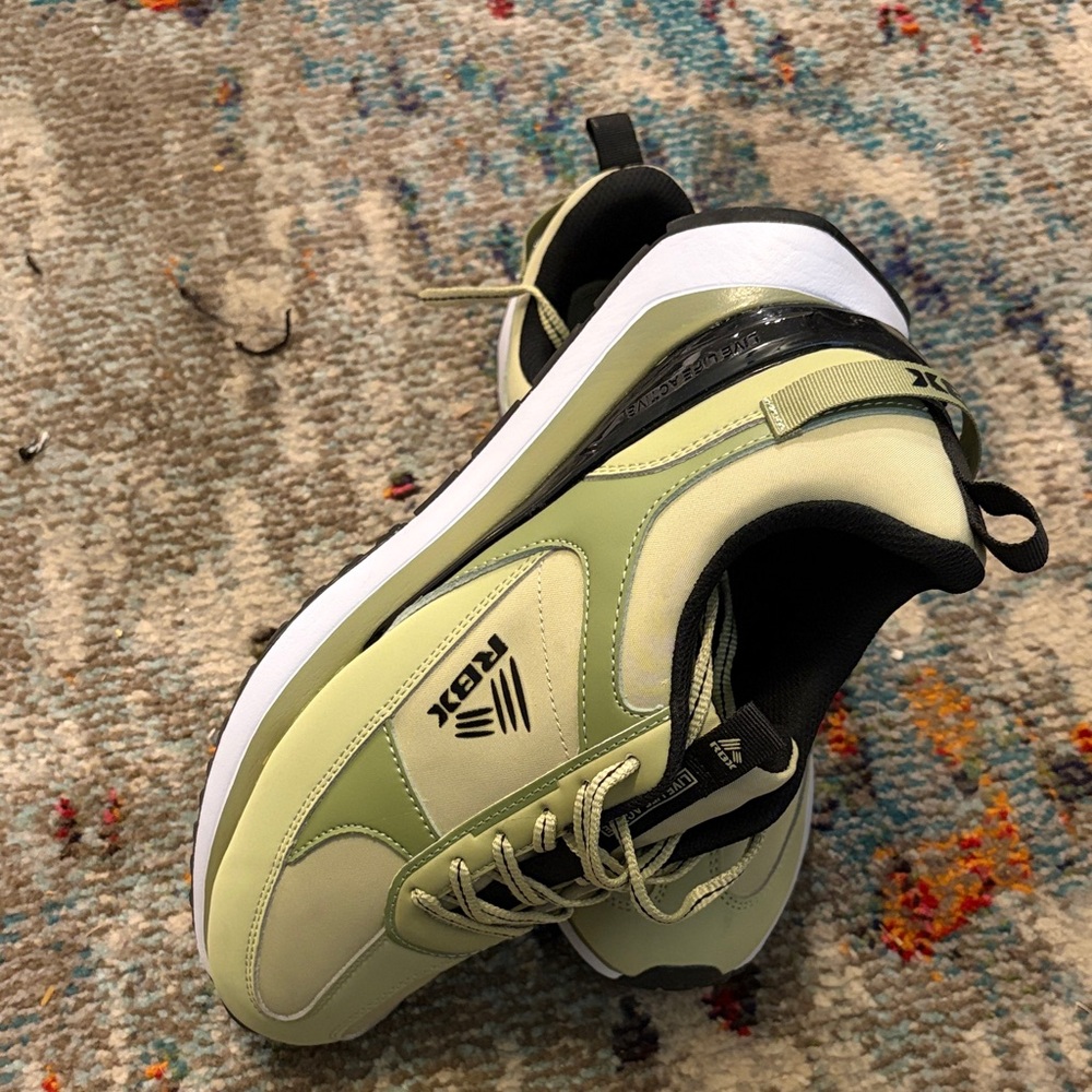 Reebok Light Green & Cream Golf Sneakers